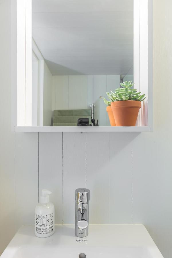 Semesterbostad Sparkling Newly Built House Close To & Nature Stockholm